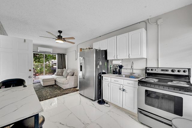1331 S Palmway, Lake Worth Beach, FL 33460
