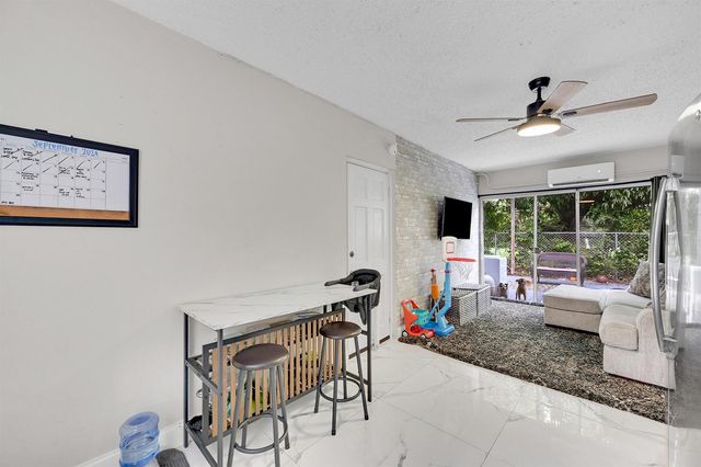 1331 S Palmway, Lake Worth Beach, FL 33460