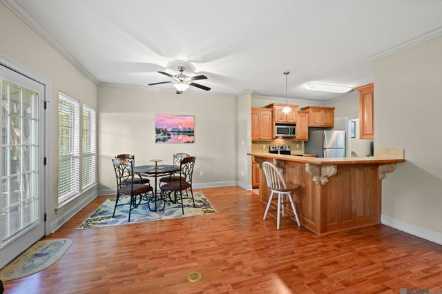20210 De Chene Dr, Walker, LA 70785