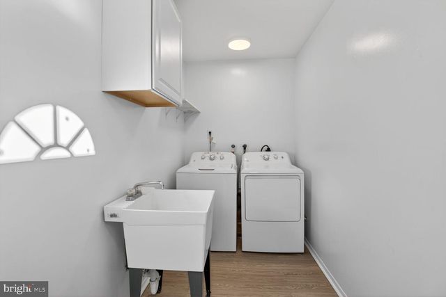 12415 ROUND TREE LN, Bowie, MD 20715