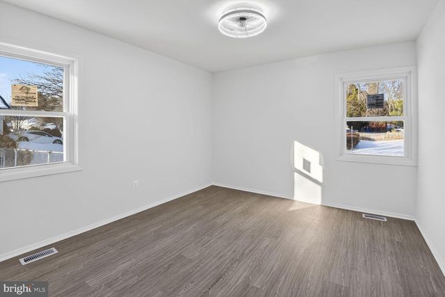 12415 ROUND TREE LN, Bowie, MD 20715