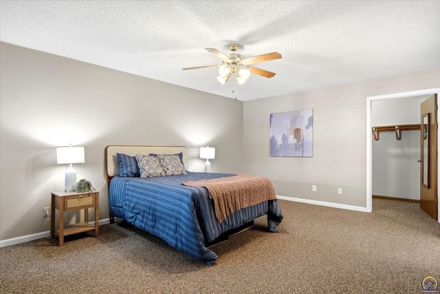 3101 SW Wanamaker Dr Apt 113, Topeka, KS 66614