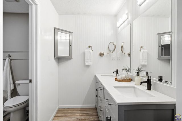 3101 SW Wanamaker Dr Apt 113, Topeka, KS 66614