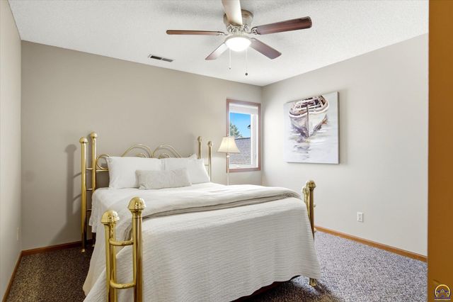 3101 SW Wanamaker Dr Apt 113, Topeka, KS 66614