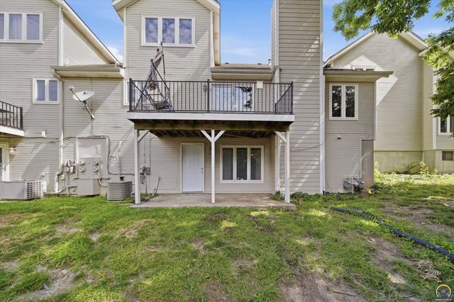 3101 SW Wanamaker Dr Apt 113, Topeka, KS 66614