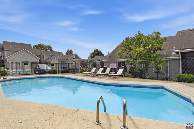 3101 SW Wanamaker Dr Apt 113, Topeka, KS 66614