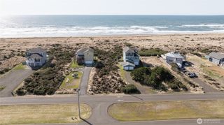 1171 Ocean Shores Boulevard SW, Ocean Shores, WA 98569