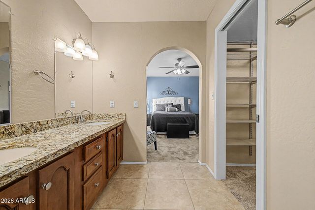 2500 N HAYDEN Road 30, Scottsdale, AZ 85257