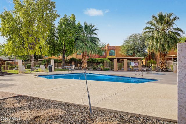 2500 N HAYDEN Road 30, Scottsdale, AZ 85257
