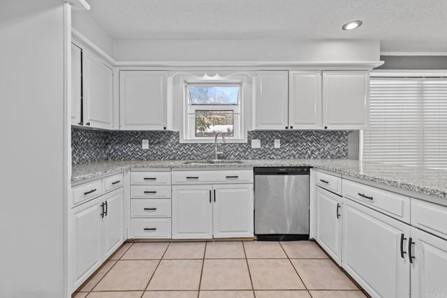 3117 Cleburne Place, North Little Rock, AR 72116