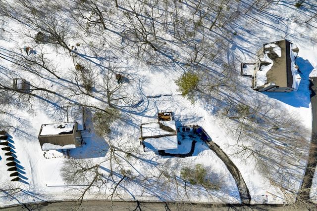 66 Ferry St, Grafton, MA 01560