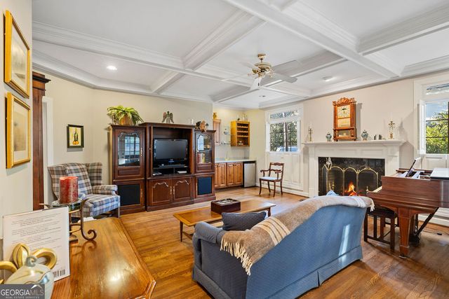 811 Collinwood Road SE, Rome, GA 30161