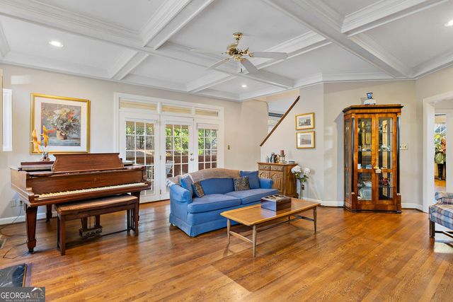 811 Collinwood Road SE, Rome, GA 30161