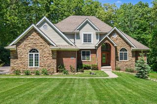 15600 Pine Ridge Drive, Groveland Twp, MI 48442