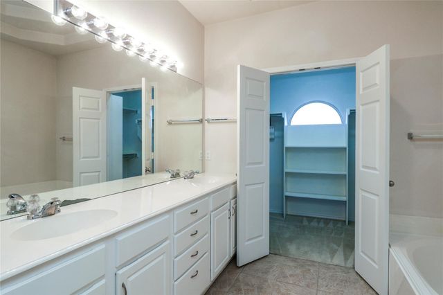 11232 Chaucer Drive, Frisco, TX 75035