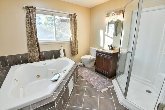 5204 85th STREET, Pleasant Prairie, WI 53158