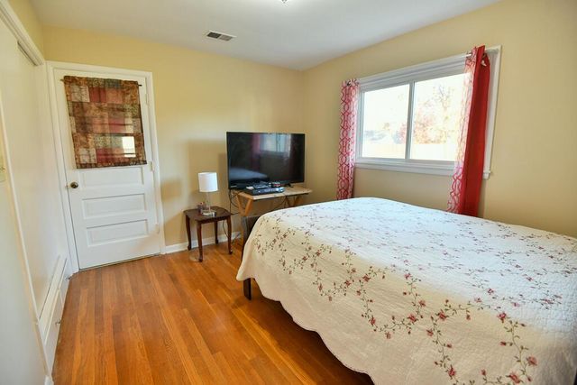 5204 85th STREET, Pleasant Prairie, WI 53158