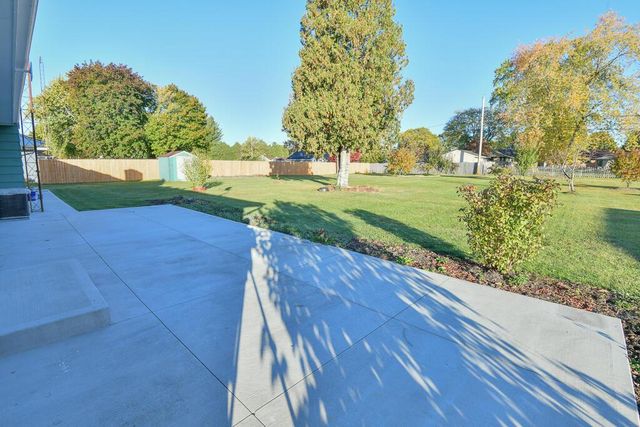 5204 85th STREET, Pleasant Prairie, WI 53158