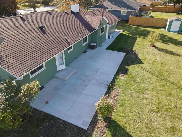 5204 85th STREET, Pleasant Prairie, WI 53158