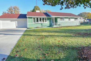 5204 85th STREET, Pleasant Prairie, WI 53158