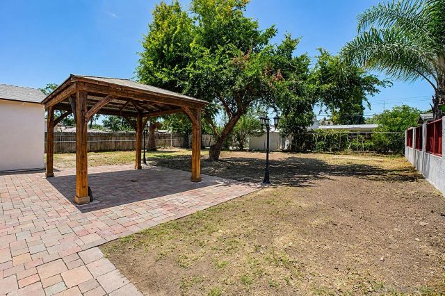 834 Elkelton Blvd, Spring Valley, CA 91977