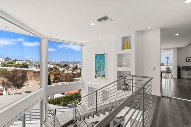 1777 Puterbaugh Street, San Diego, CA 92103