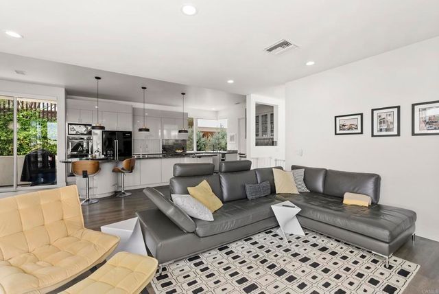 1777 Puterbaugh Street, San Diego, CA 92103