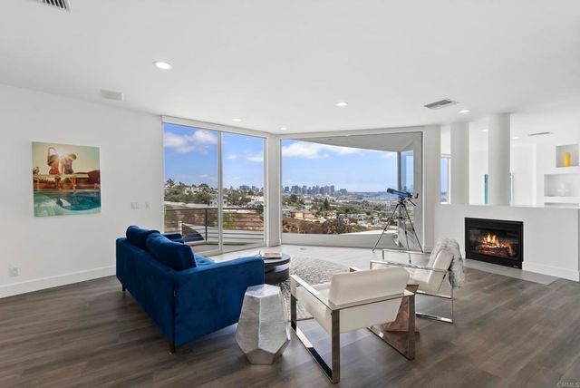 1777 Puterbaugh Street, San Diego, CA 92103