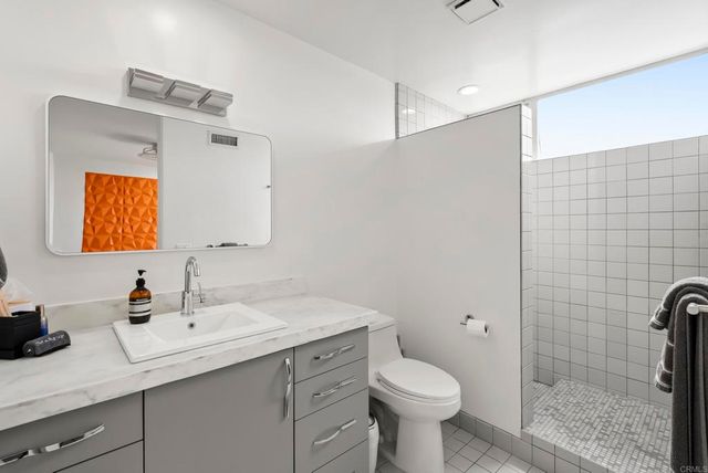 1777 Puterbaugh Street, San Diego, CA 92103