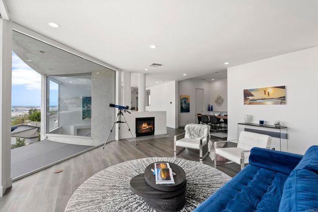 1777 Puterbaugh Street, San Diego, CA 92103