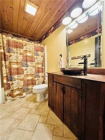 3878 Bock Road RD, Barhamsville, VA 23011