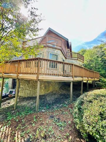 3878 Bock Road RD, Barhamsville, VA 23011