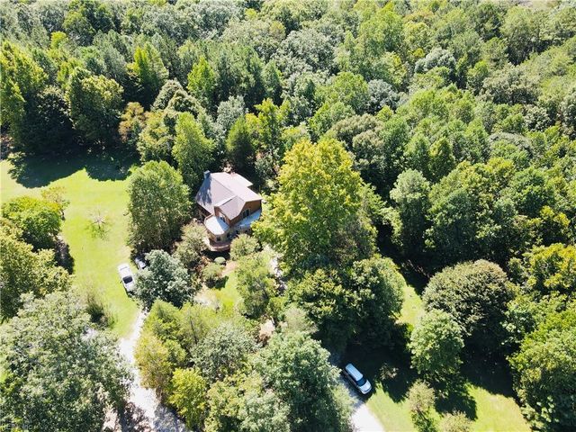 3878 Bock Road RD, Barhamsville, VA 23011