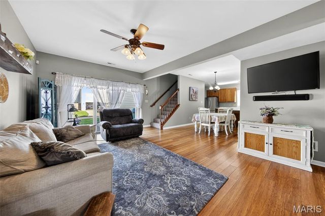 1016 Glengarry Drive, Wentzville, MO 63385