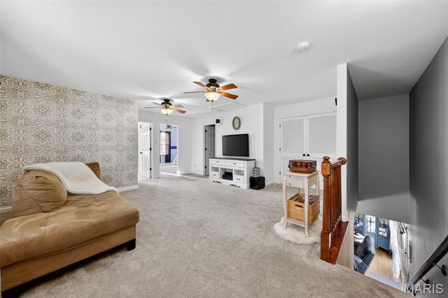 1016 Glengarry Drive, Wentzville, MO 63385