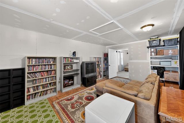 1016 Glengarry Drive, Wentzville, MO 63385