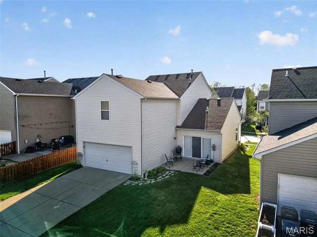 1016 Glengarry Drive, Wentzville, MO 63385