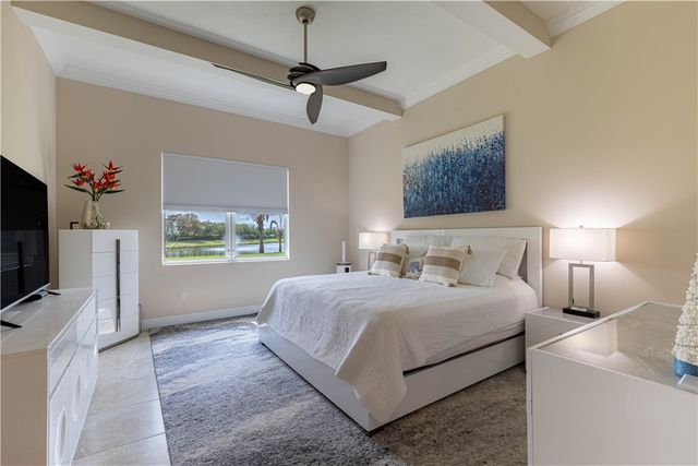 510 Caroline Drive, Vero Beach, FL 32968