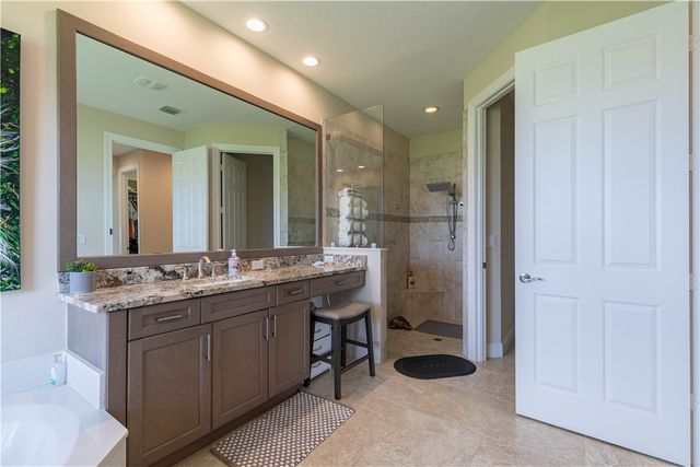 510 Caroline Drive, Vero Beach, FL 32968