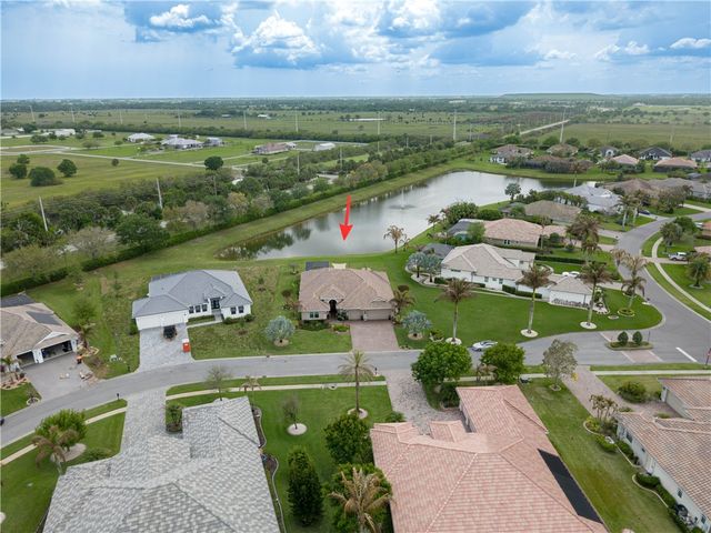 510 Caroline Drive, Vero Beach, FL 32968