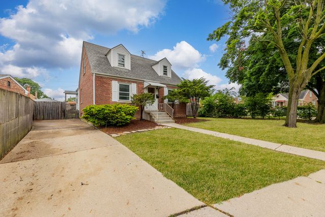 5030 W 64th Place, Chicago, IL 60638
