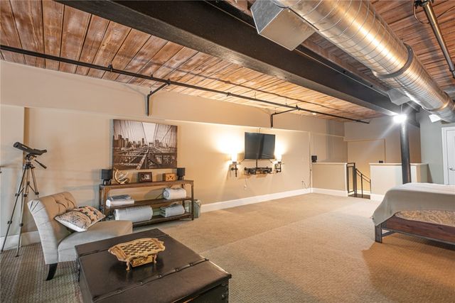 618 MAIN Street 01-308, Coventry, RI 02816
