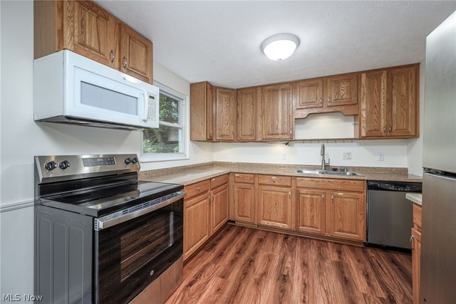 1262 Carol Drive, Kent, OH 44240
