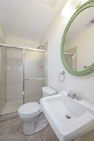 1262 Carol Drive, Kent, OH 44240