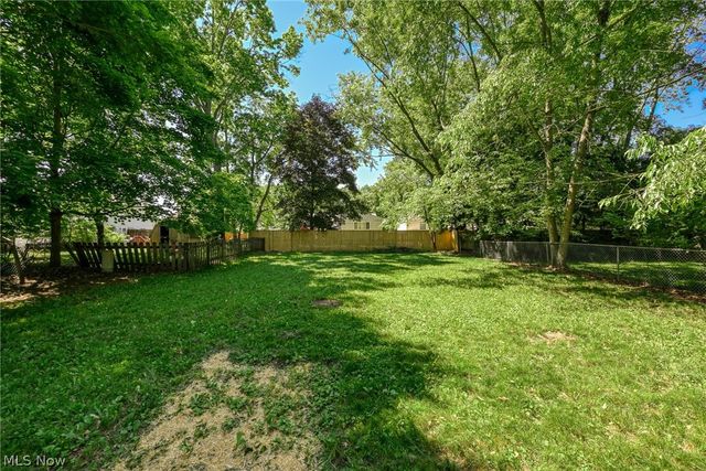 1262 Carol Drive, Kent, OH 44240