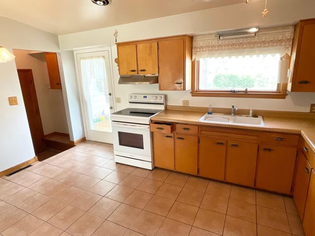 1405 5th Street NW, Austin, MN 55912