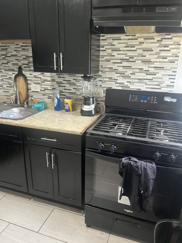 6342 S Vernon Avenue, Chicago, IL 60637
