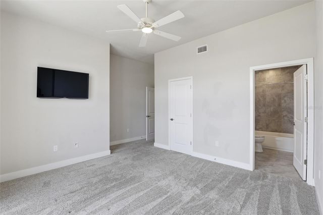 12390 SW 6TH PLACE, Newberry, FL 32669