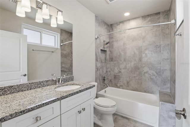 12390 SW 6TH PLACE, Newberry, FL 32669