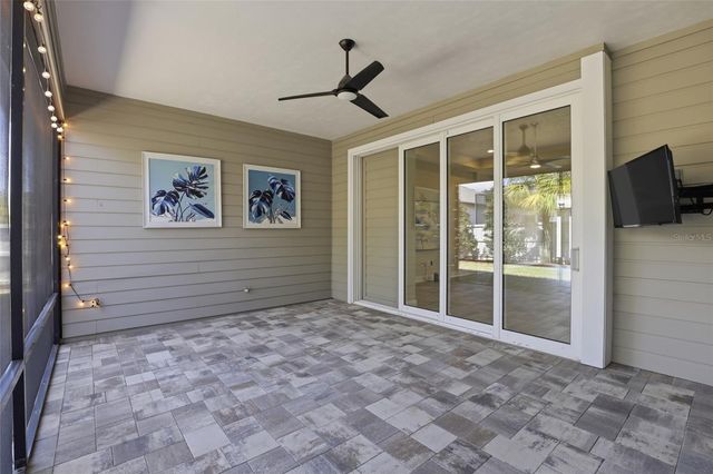 12390 SW 6TH PLACE, Newberry, FL 32669